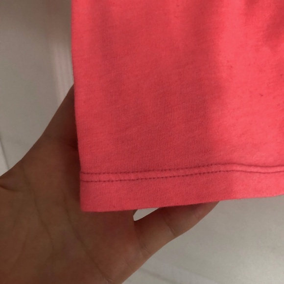 Pink Hollister t-shirt - Picture 3 of 3